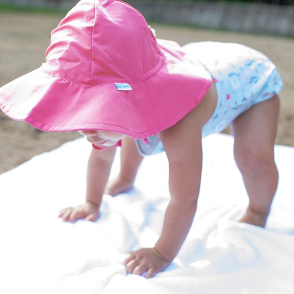 Gorro tipo Brim para Bebés con Protección Solar